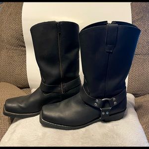 Cody James brand men’s black leather Dingo boots
